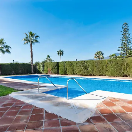 Holiday home Preciosa Casa En Aloha Golf
