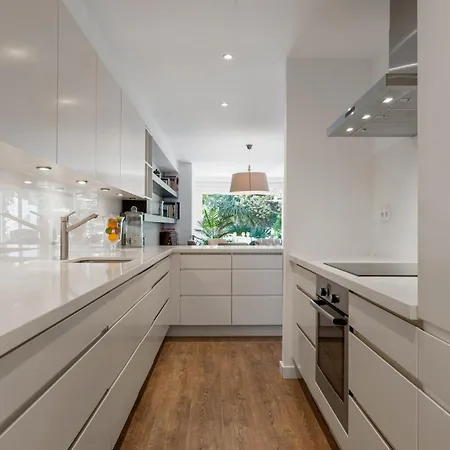 Preciosa Casa En Aloha Golf מארבלה