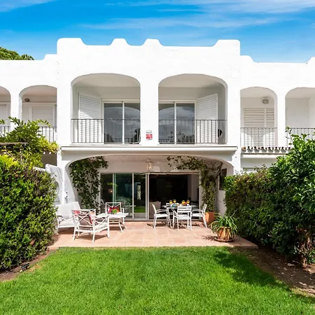 Preciosa Casa En Aloha Golf