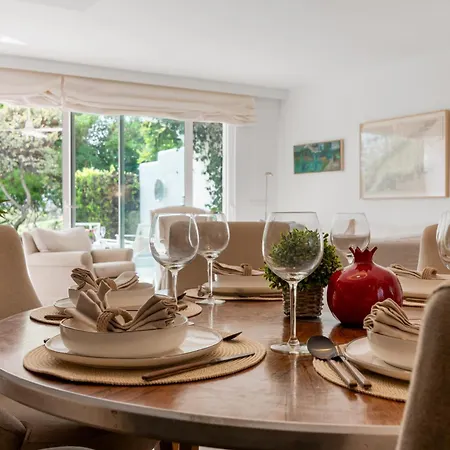 Preciosa Casa En Aloha Golf Holiday home Marbella