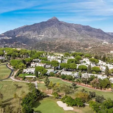 Preciosa Casa En Aloha Golf