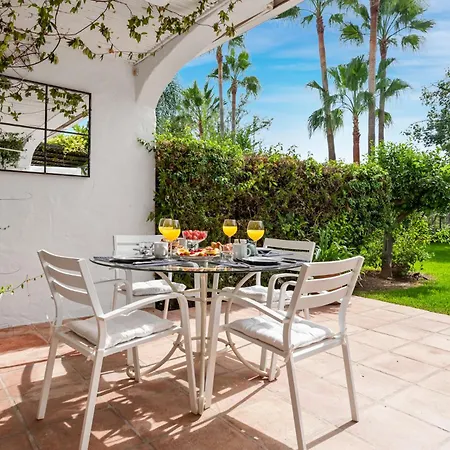 Holiday home Preciosa Casa En Aloha Golf *